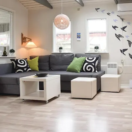 Three-bedroom Holiday In * Otterup